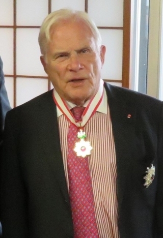 Mr John McCarthy AO